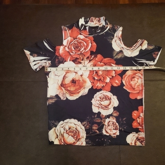 GLAZE Floral Print Cold Shoulder Bodycon Top - Picture 4 of 5